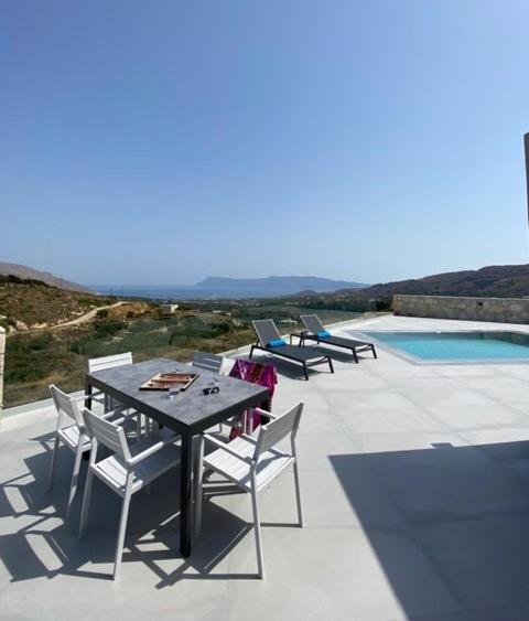 Luxurious Villa Cretan Aura With Private Heated Pool, Jacuzzi And Playroom Agios Ioannis  Екстериор снимка